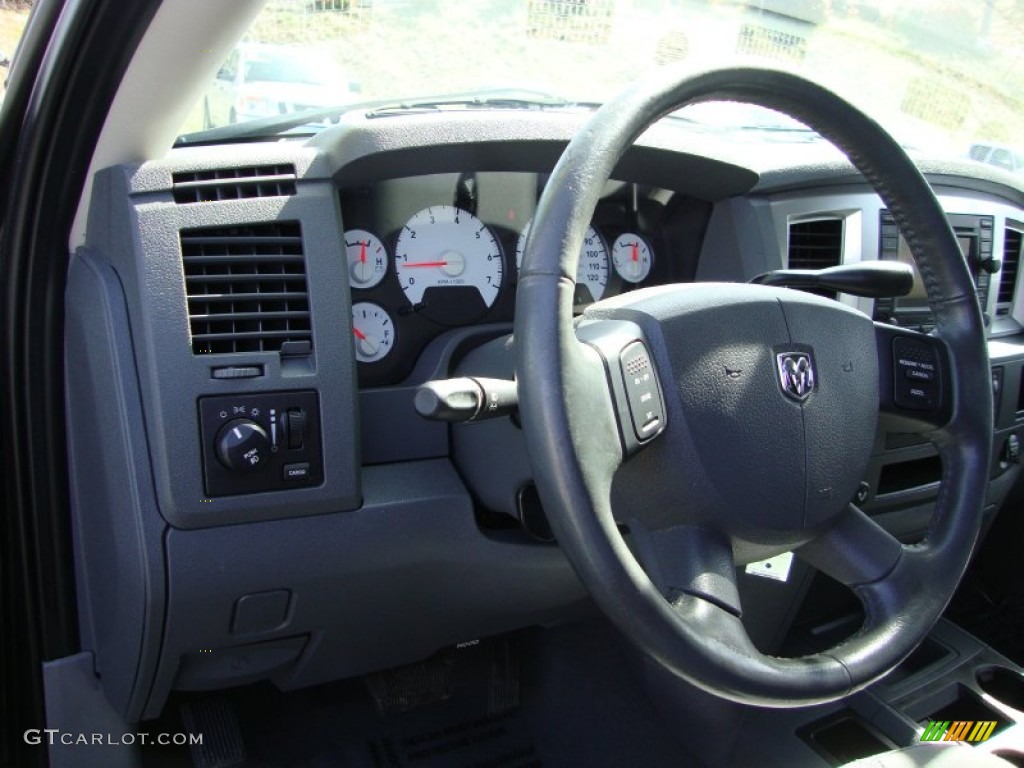 2007 Ram 2500 SLT Mega Cab - Brilliant Black / Medium Slate Gray photo #11