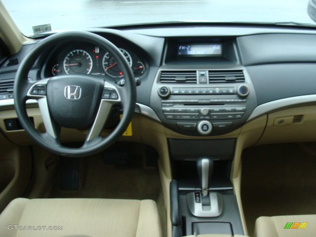 2011 Accord LX Sedan - Taffeta White / Ivory photo #7