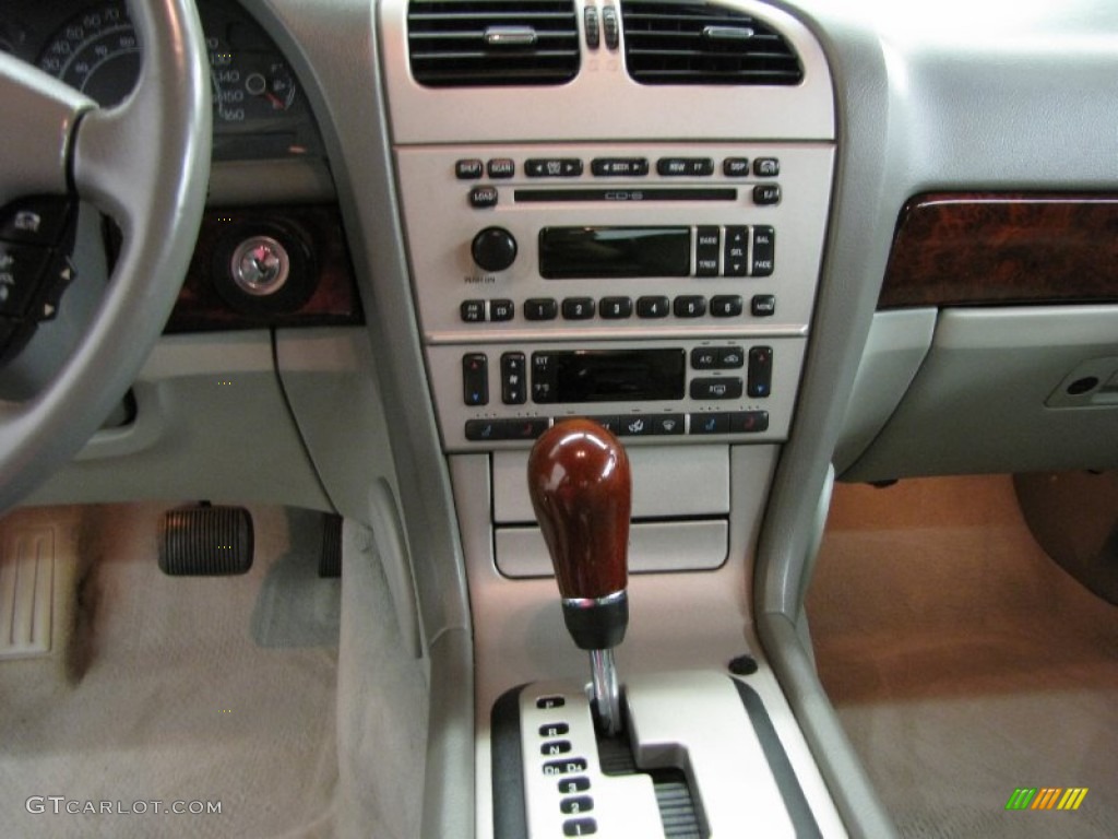 2003 Lincoln LS V6 Controls Photos