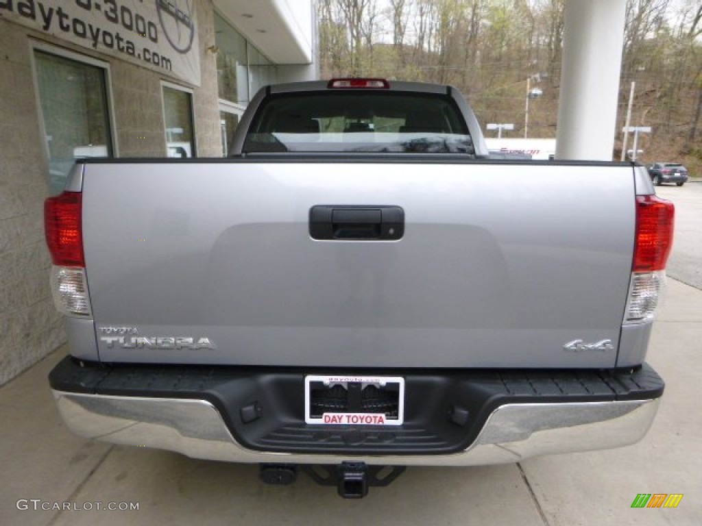 2013 Tundra Double Cab 4x4 - Silver Sky Metallic / Graphite photo #3