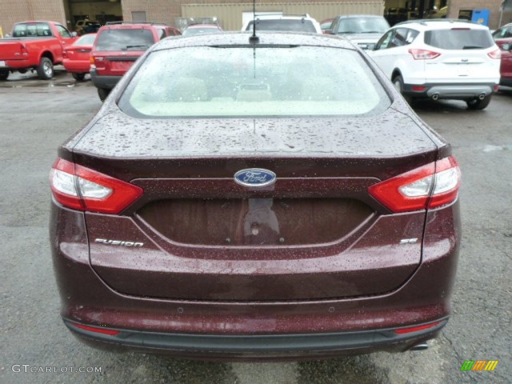 2013 Fusion SE - Bordeaux Reserve Red Metallic / Dune photo #3