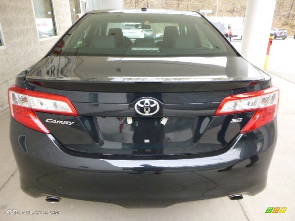 2013 Camry SE V6 - Cosmic Gray Metallic / Black photo #3