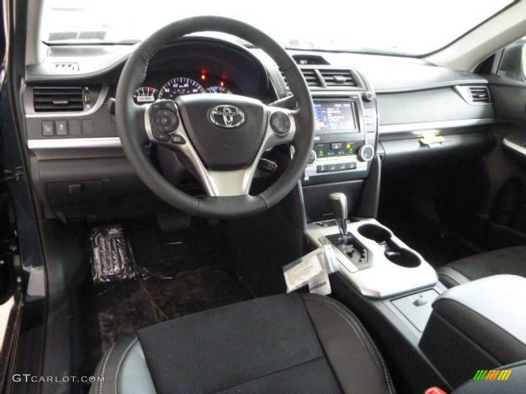 2013 Camry SE V6 - Cosmic Gray Metallic / Black photo #15