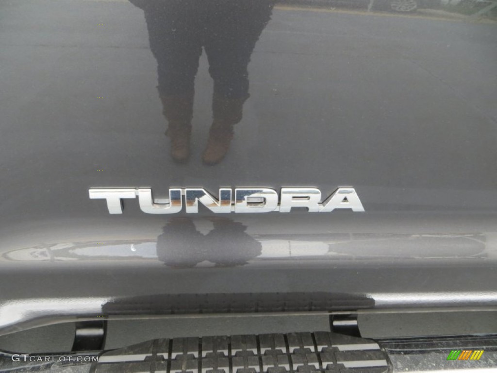 2013 Tundra CrewMax - Magnetic Gray Metallic / Graphite photo #16