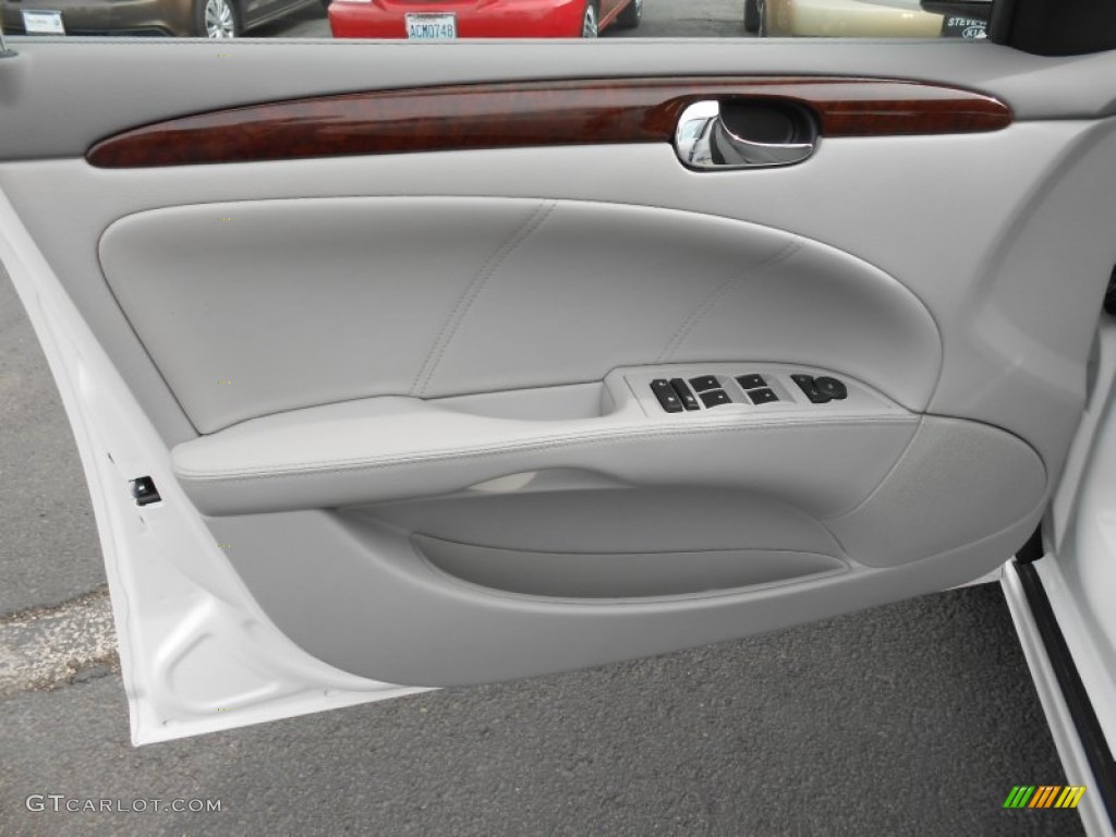 2011 Buick Lucerne CX Door Panel Photos