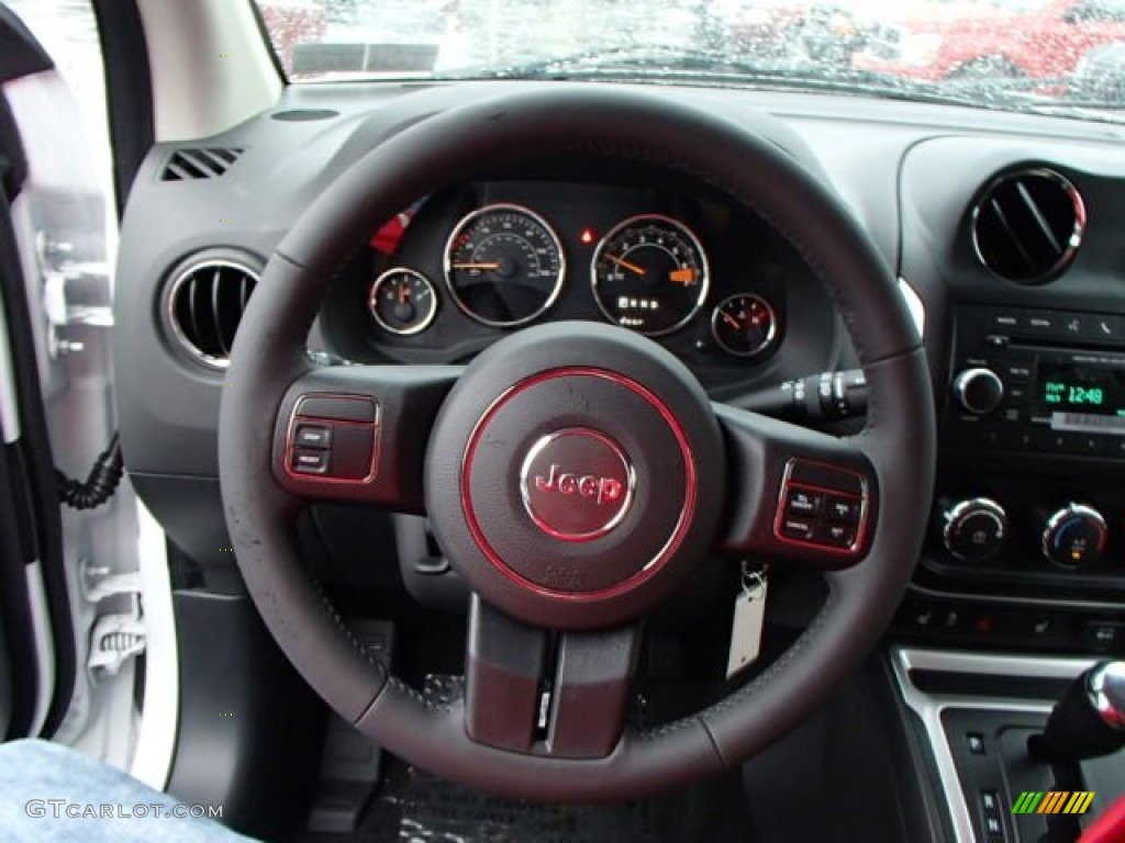 2014 Jeep Compass Latitude 4x4 Dark Slate Gray/Light Pebble Steering Wheel Photo #80011880