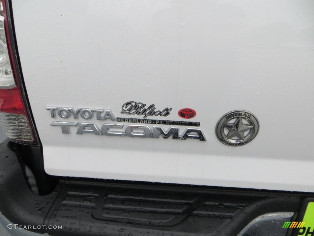 2013 Tacoma SR5 Prerunner Double Cab - Super White / Graphite photo #6