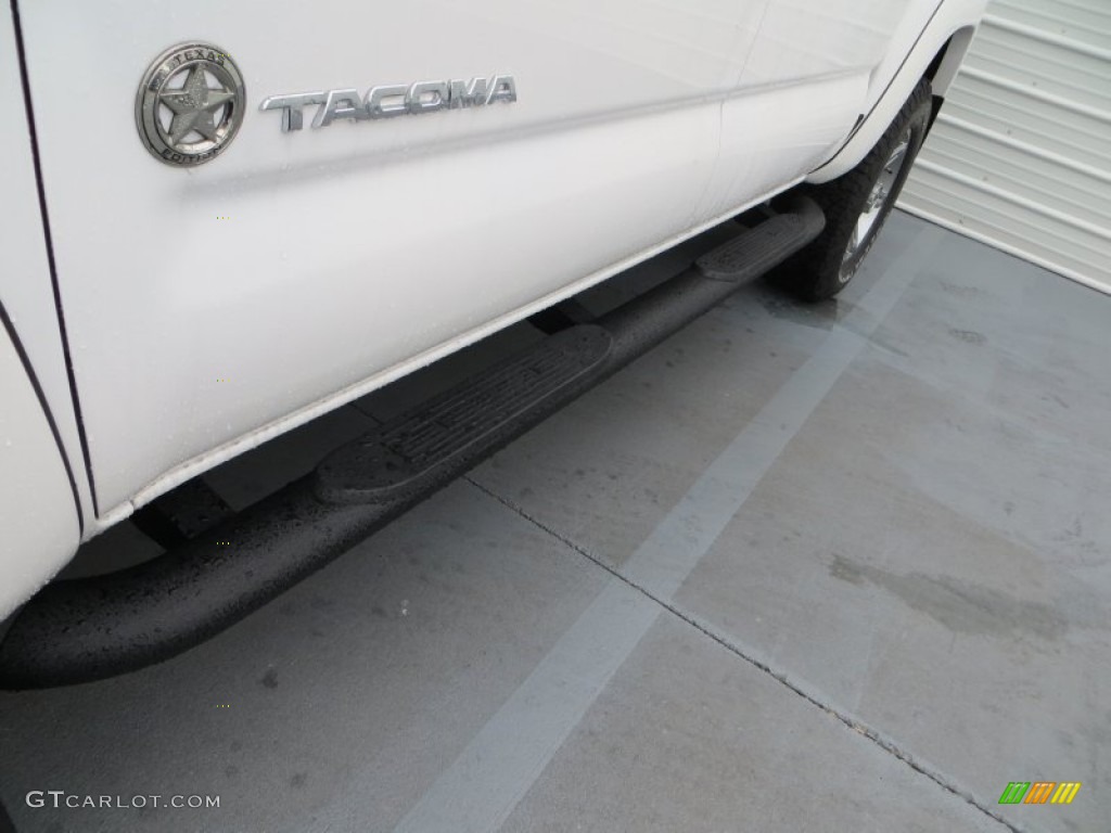 2013 Tacoma SR5 Prerunner Double Cab - Super White / Graphite photo #15