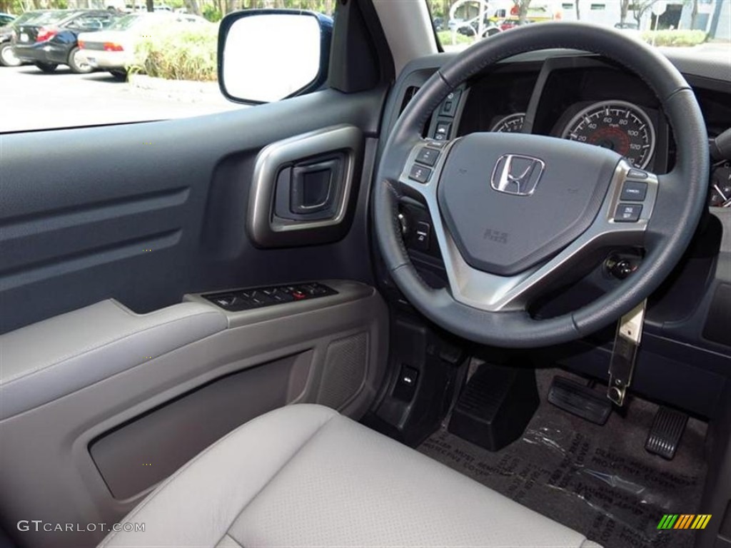 2013 Ridgeline RTL - Obsidian Blue Pearl / Gray photo #6
