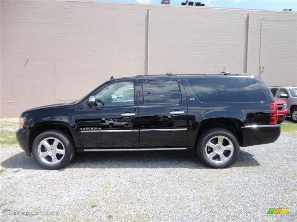 2013 Suburban LTZ 4x4 - Black / Ebony photo #4