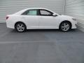 2013 Super White Toyota Camry SE  photo #3