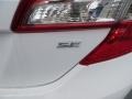 2013 Super White Toyota Camry SE  photo #7