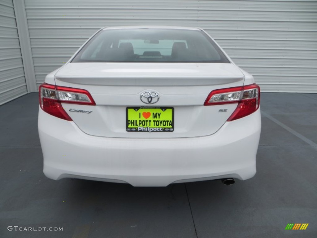 2013 Camry SE - Super White / Black photo #8