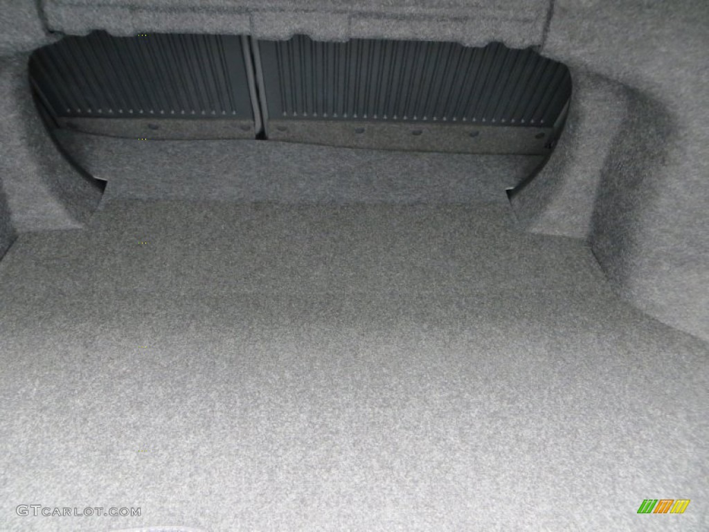 2013 Camry SE - Super White / Black photo #17