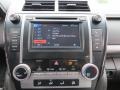 2013 Super White Toyota Camry SE  photo #27