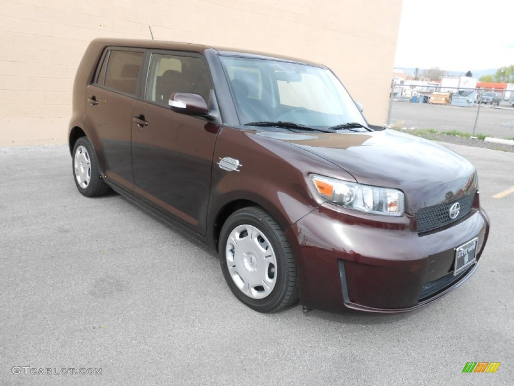 2008 xB  - Blackberry Crush Metallic / Dark Gray photo #2