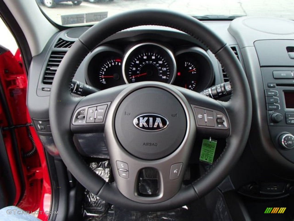 2013 Kia Soul + Steering Wheel Photos