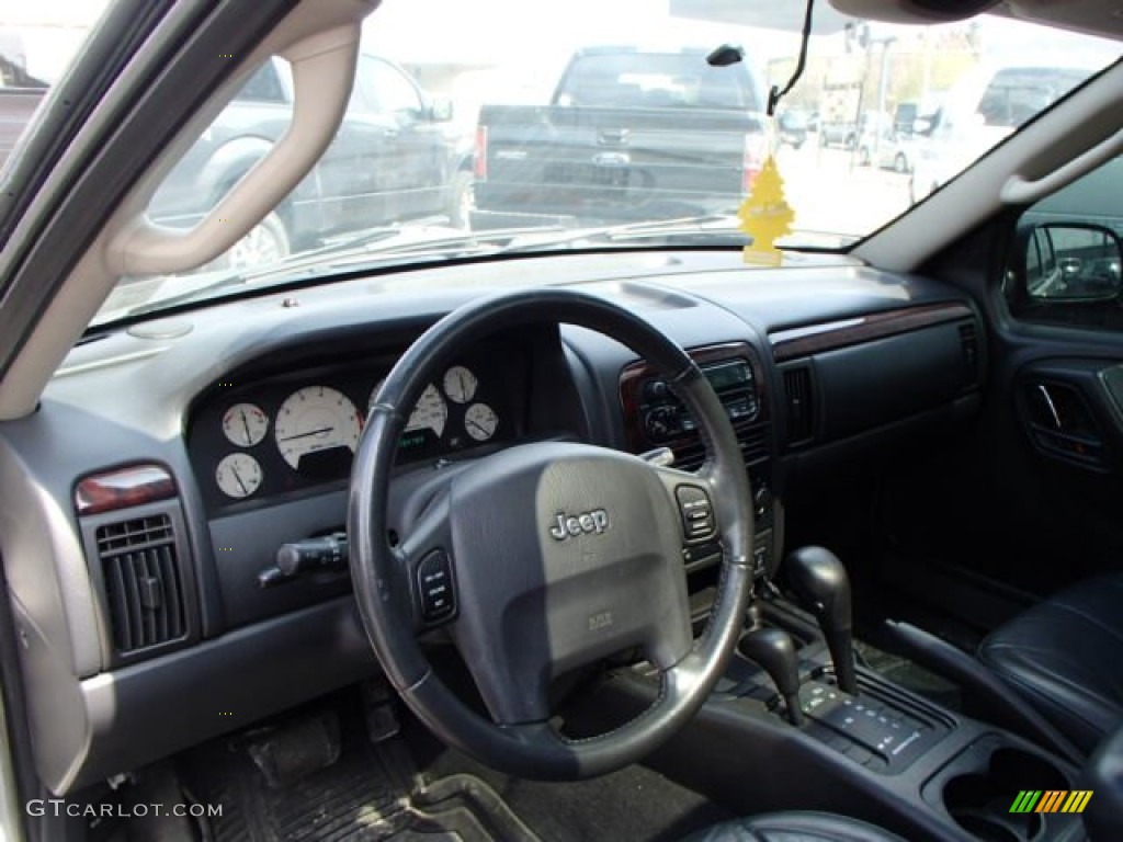 2004 Grand Cherokee Limited 4x4 - Bright Silver Metallic / Dark Slate Gray photo #10