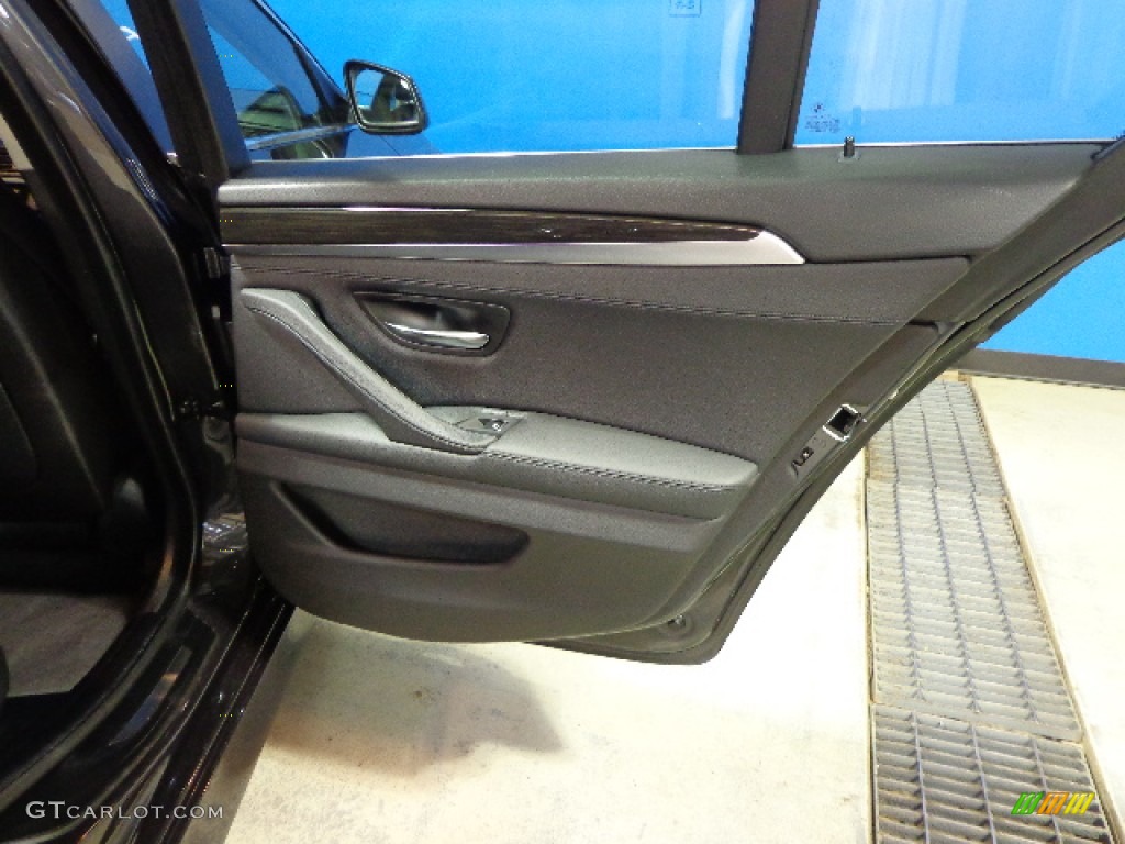 2012 5 Series 528i xDrive Sedan - Dark Graphite Metallic II / Black photo #27