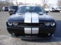 Pitch Black - Challenger SRT8 392 Photo No. 2