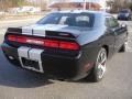 Pitch Black - Challenger SRT8 392 Photo No. 7