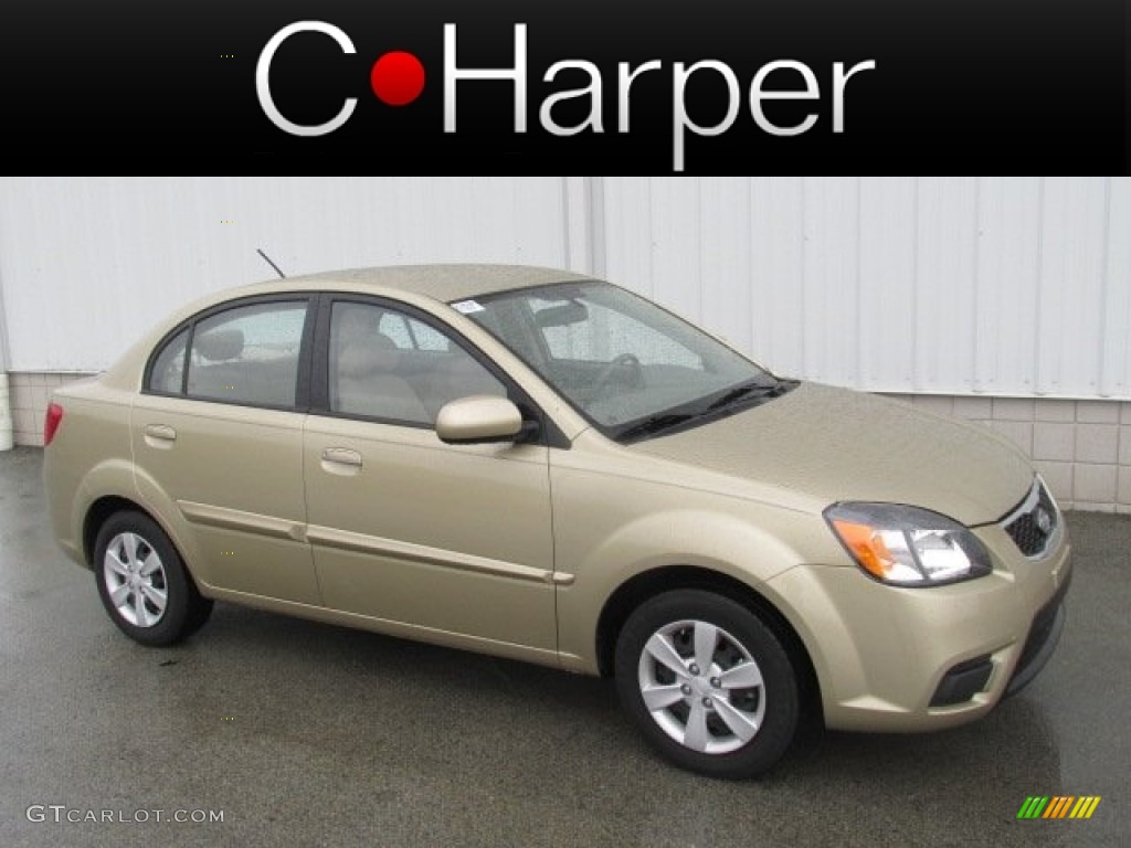 2011 Rio LX - Cashmere Beige / Beige photo #1