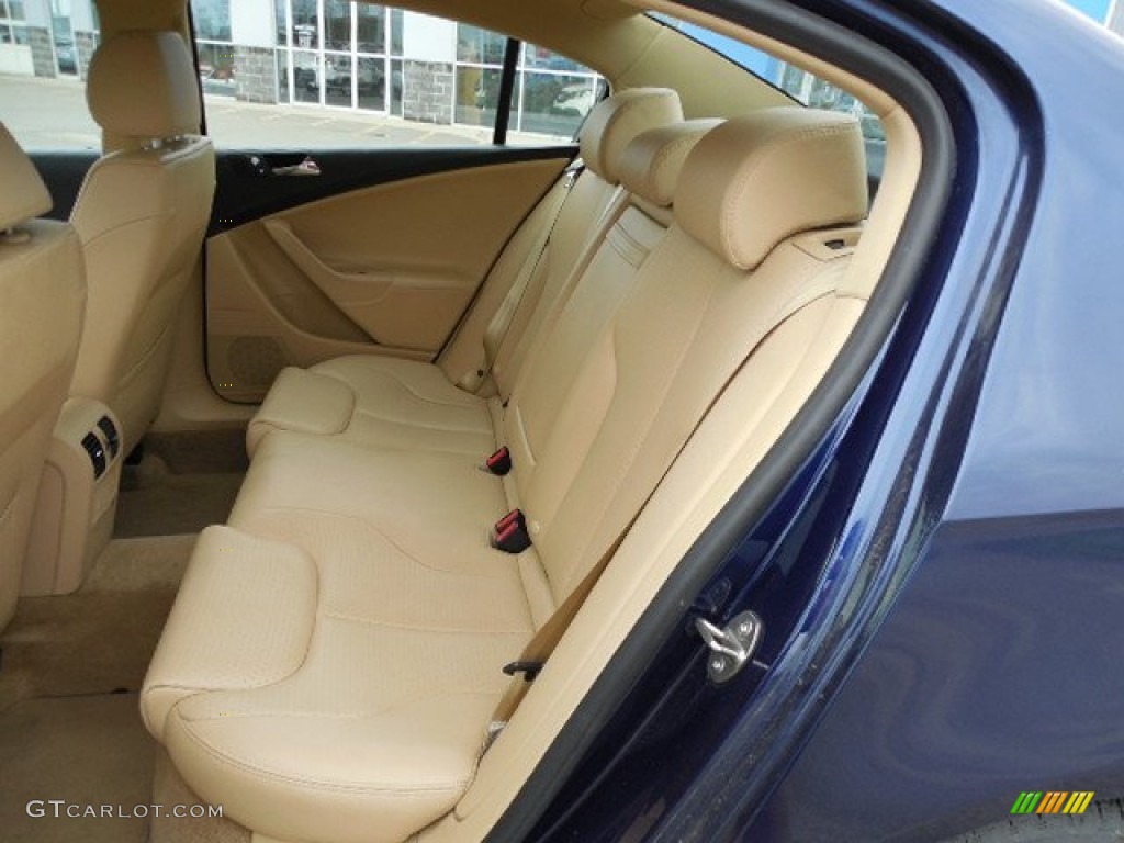 Pure Beige Interior 2006 Volkswagen Passat 2.0T Sedan Photo #80030069