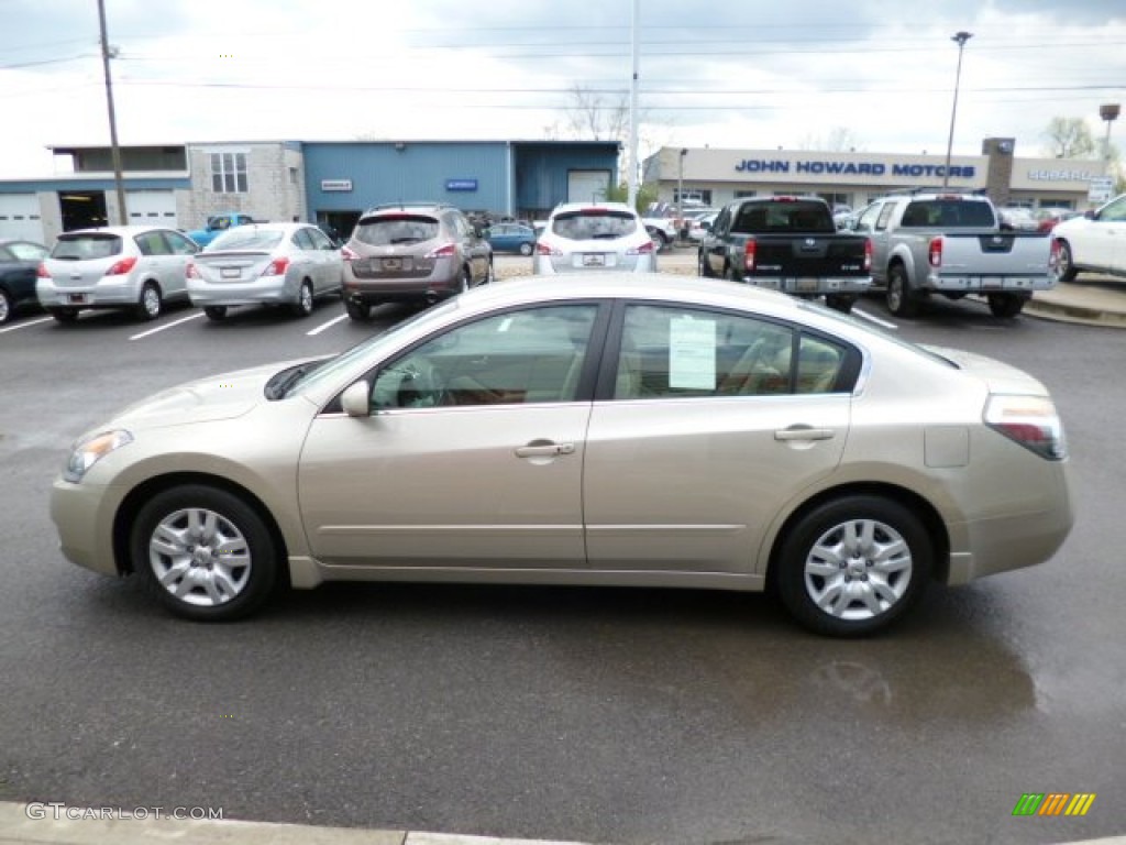 2009 Altima 2.5 S - Sonoran Sand Metallic / Blond photo #8