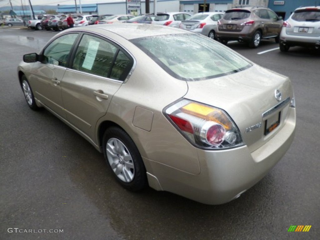 2009 Altima 2.5 S - Sonoran Sand Metallic / Blond photo #9