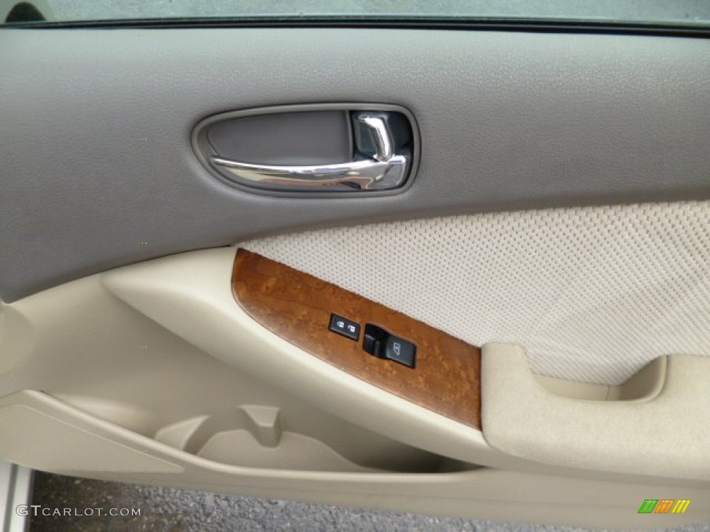 2009 Altima 2.5 S - Sonoran Sand Metallic / Blond photo #14