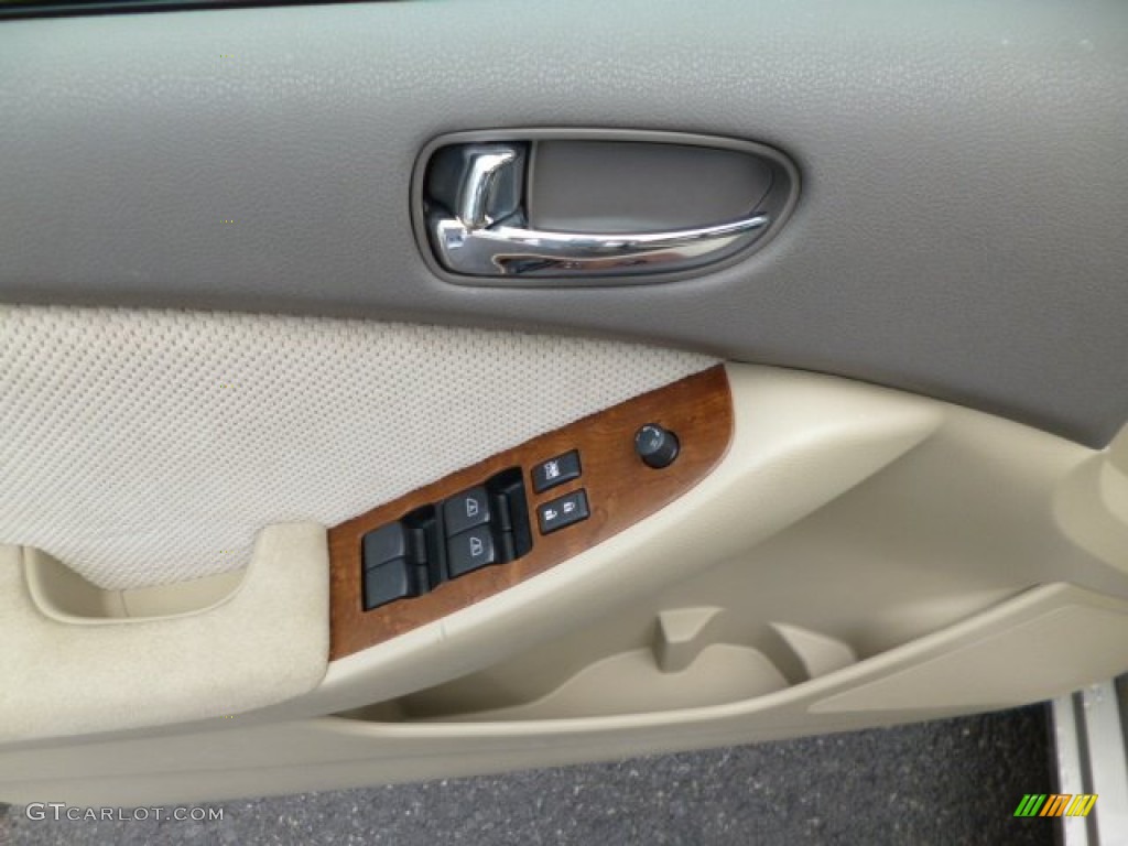 2009 Altima 2.5 S - Sonoran Sand Metallic / Blond photo #17