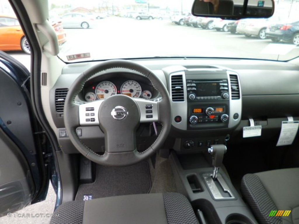 2013 Nissan Frontier Pro-4X King Cab 4x4 Graphite/Steel Pro-4X Dashboard Photo #80035541