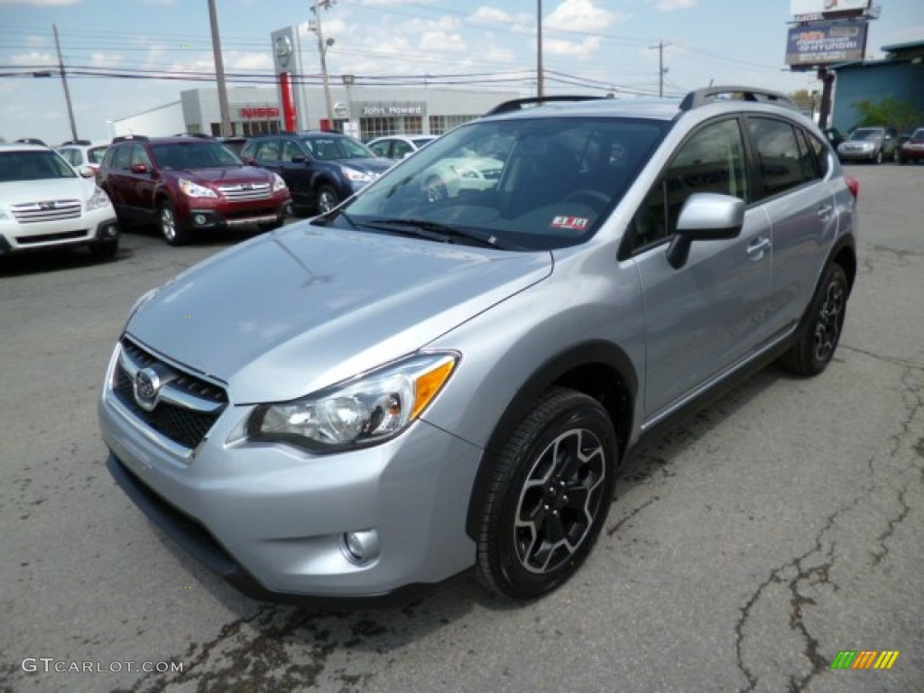 2013 XV Crosstrek 2.0 Premium - Ice Silver Metallic / Black photo #3