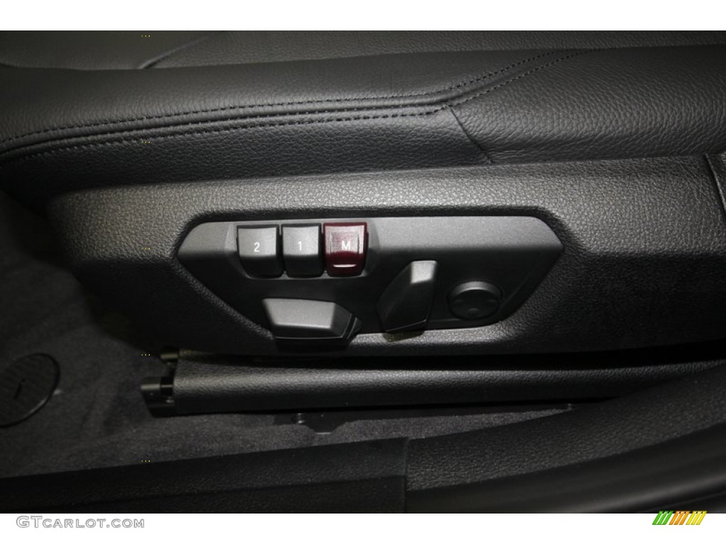 2013 3 Series 328i Sedan - Glacier Silver Metallic / Black photo #14