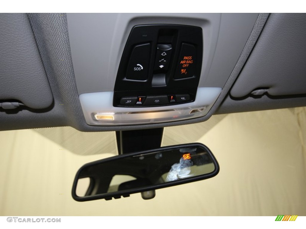 2013 3 Series 328i Sedan - Glacier Silver Metallic / Black photo #15