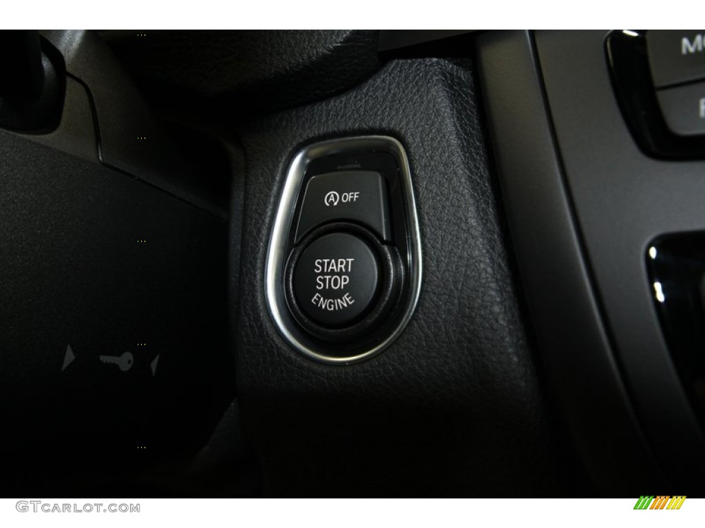 2013 3 Series 328i Sedan - Glacier Silver Metallic / Black photo #21