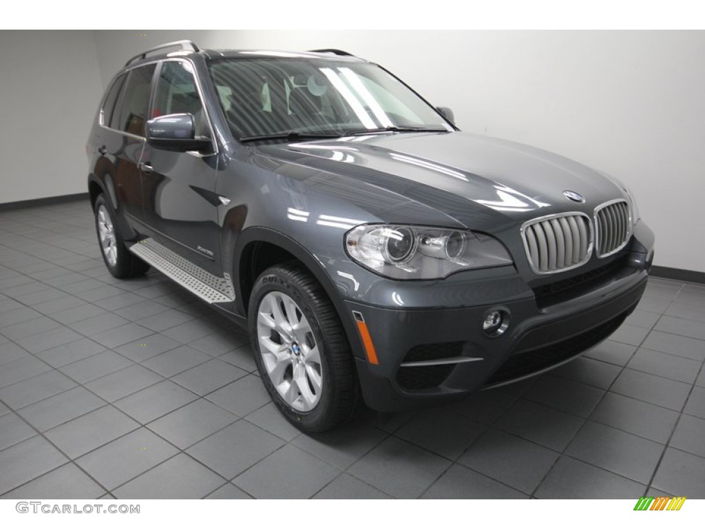 Platinum Gray Metallic BMW X5