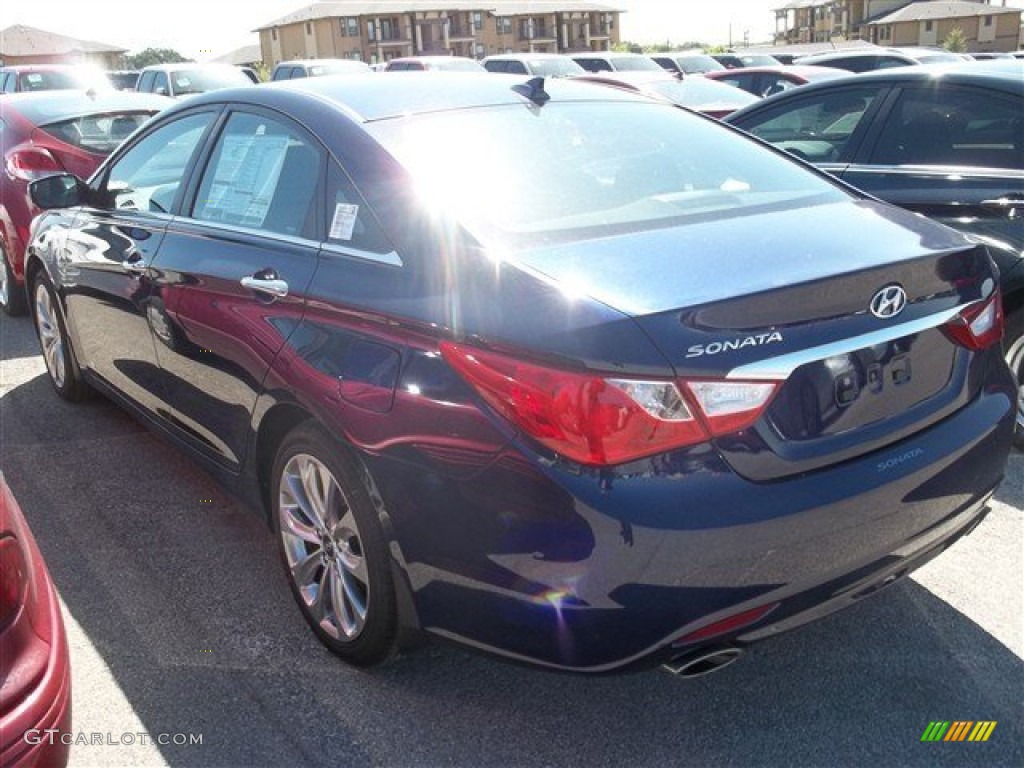 2013 Sonata SE - Indigo Night Blue / Gray photo #3