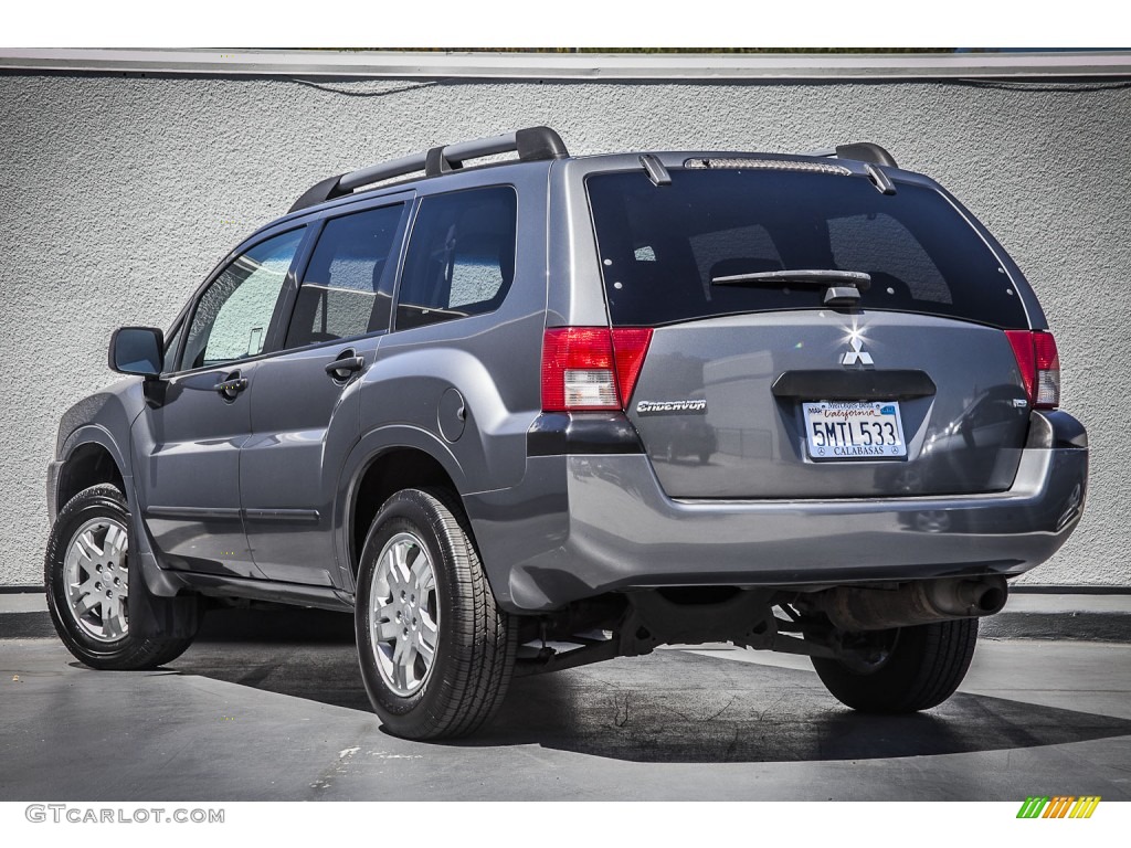 2004 Endeavor LS - Titanium Gray Pearl / Charcoal Gray photo #10