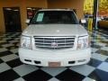 White Diamond - Escalade AWD Photo No. 2