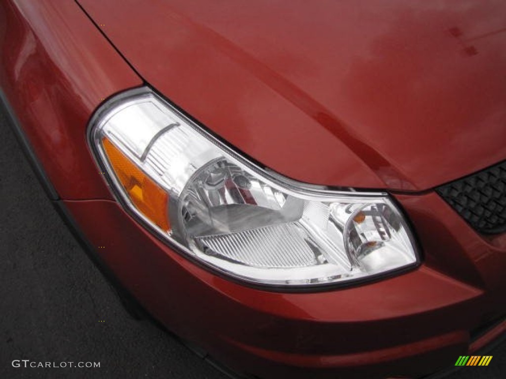2011 SX4 Crossover Technology AWD - Sunlight Copper Metallic / Black photo #10