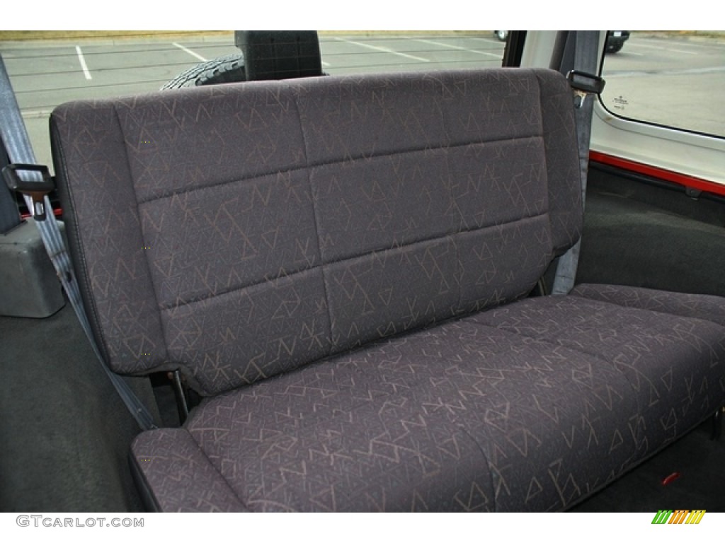 2002 Jeep Wrangler X 4x4 Rear Seat Photo #80044613