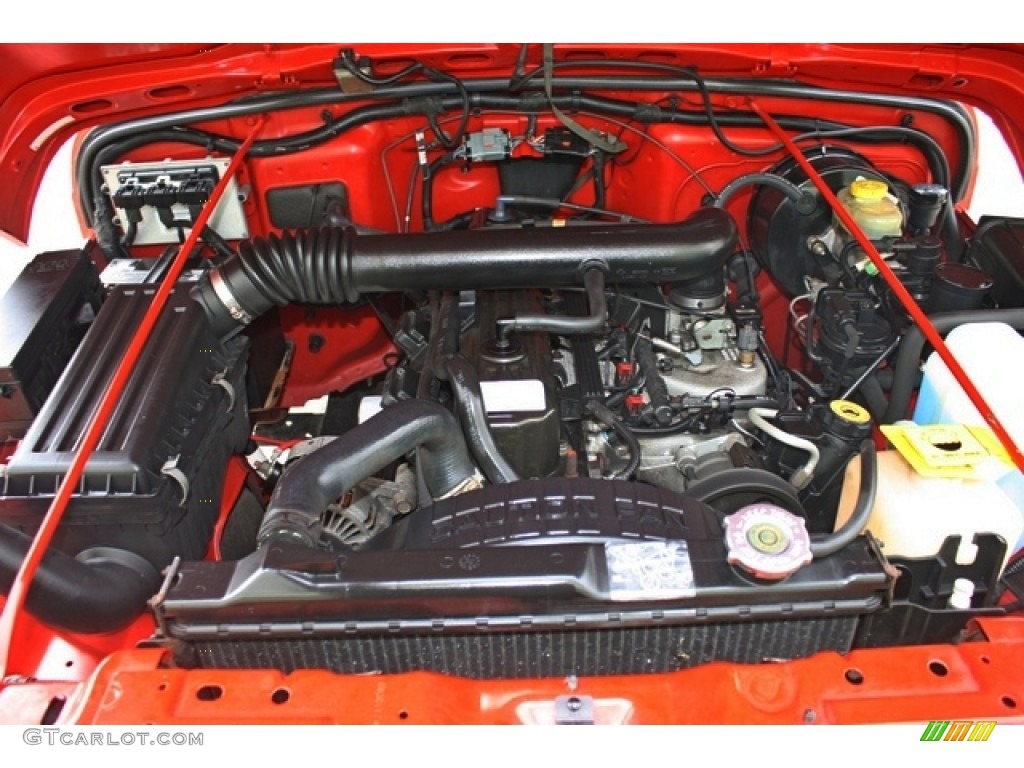 2002 Jeep Wrangler X 4x4 4.0 Liter OHV 12-Valve Inline 6 Cylinder Engine Photo #80044708