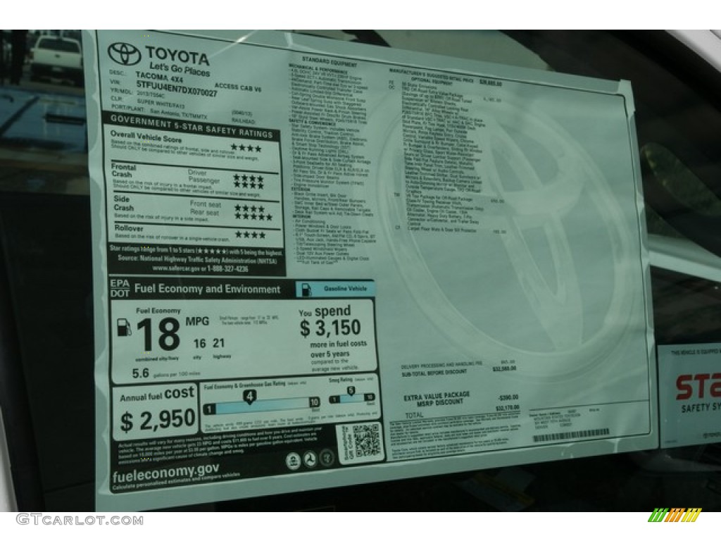 2013 Tacoma V6 TRD Access Cab 4x4 - Super White / Graphite photo #11