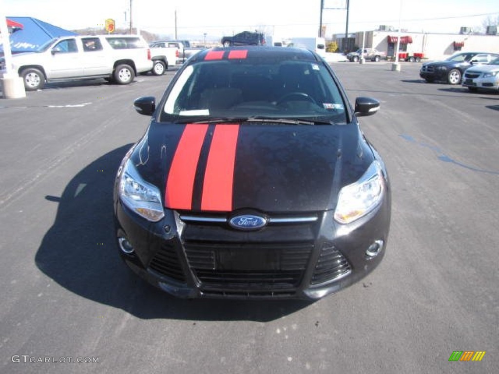 2012 Focus SEL 5-Door - Black / Charcoal Black photo #2