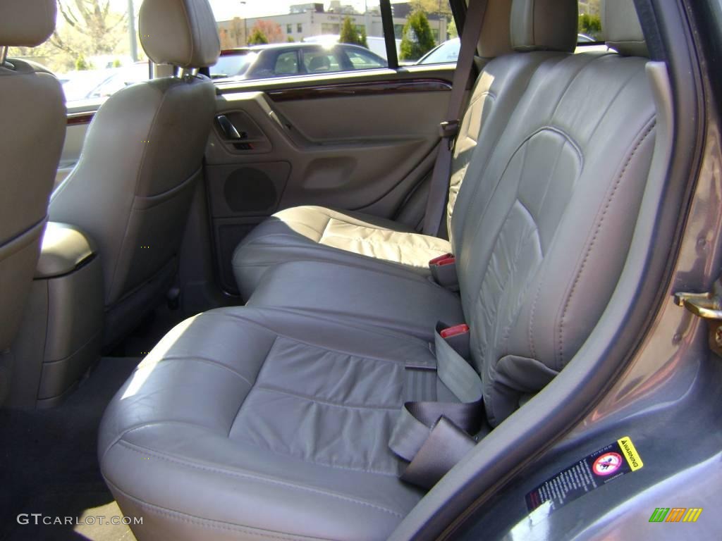2004 Grand Cherokee Limited 4x4 - Graphite Metallic / Taupe photo #16