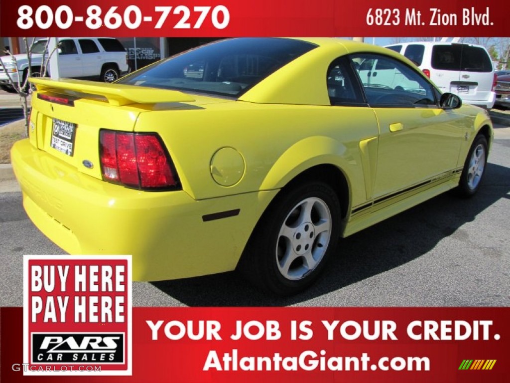 2001 Mustang V6 Coupe - Zinc Yellow Metallic / Dark Charcoal photo #3