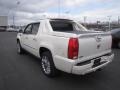 White Diamond Tricoat - Escalade EXT Premium AWD Photo No. 7