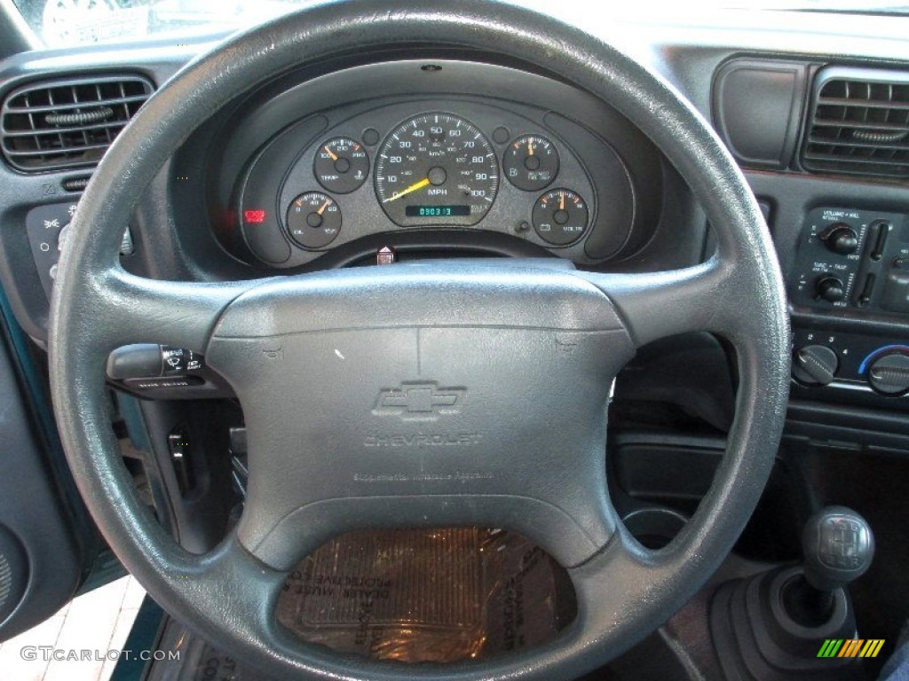 1998 Chevrolet S10 LS Extended Cab Graphite Steering Wheel Photo #80052599