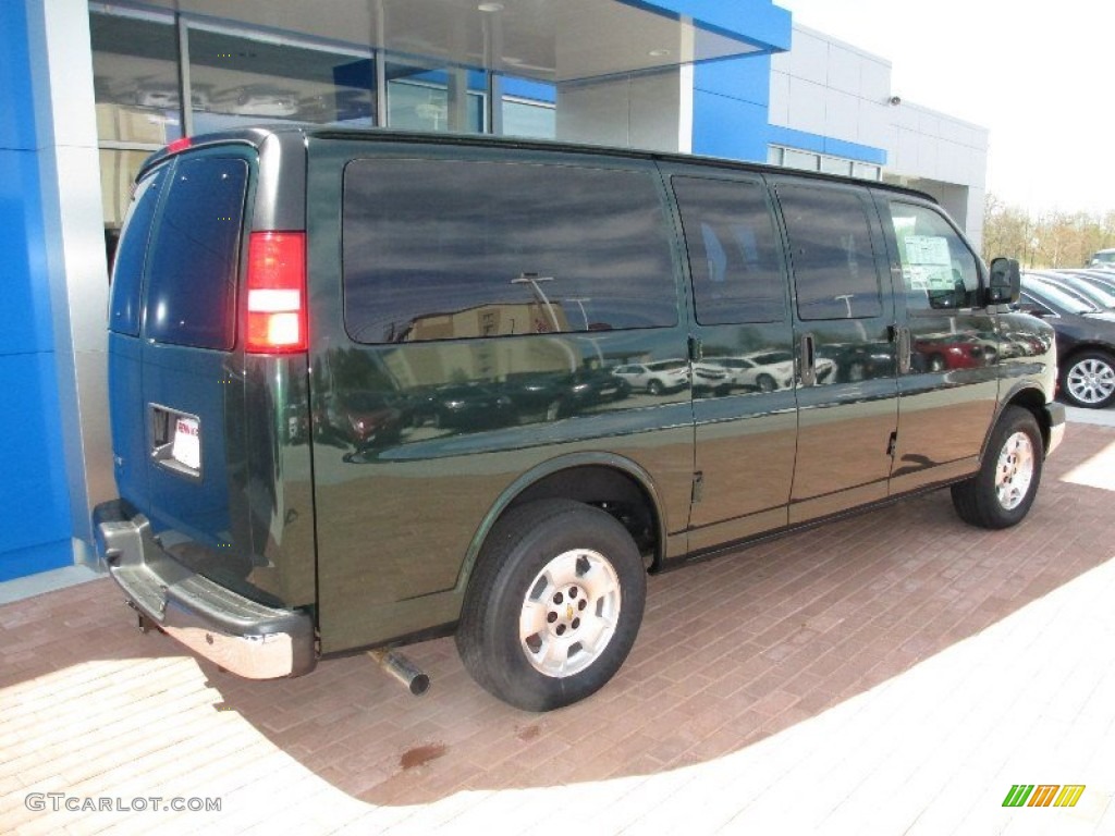 2013 Express LT 1500 Passenger Van - Dark Green Metallic / Medium Pewter photo #11